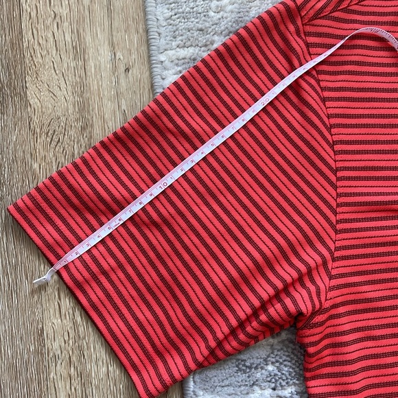 SOLD-Nike Orange Workout Polo top - Picture 15 of 16